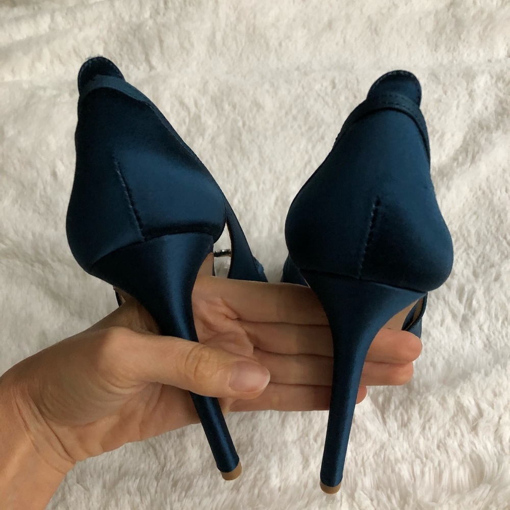 BNIB Badgley Mischka Teal & Crystal Pumps - Picture 4 of 6